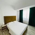 Summerland H2o Apartment Mamaia