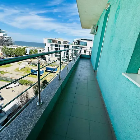 Summerland H2o Mamaia